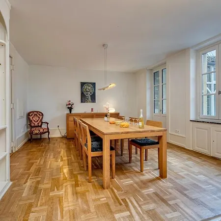 Bedroom 1 - Elegance & Comfort - Coliving Historic House