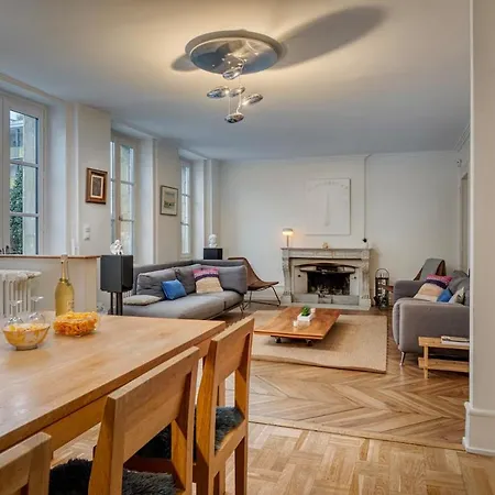 게스트하우스 Bedroom 1 - Elegance & Comfort - Coliving Historic House